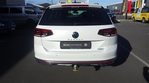 VOLKSWAGEN PASSAT STATIONWAGON 2010-2022